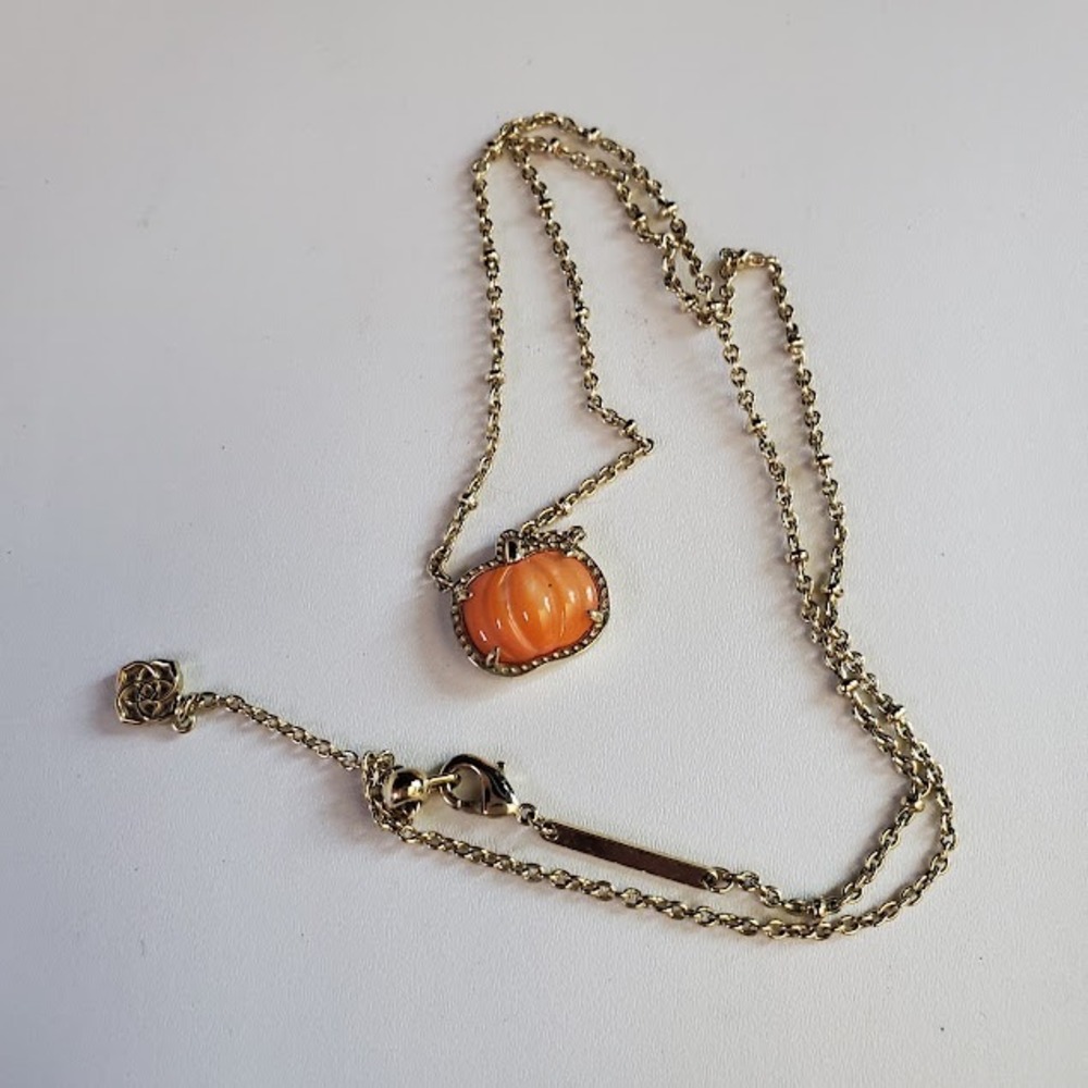 Kendra Scott Pumpkin Short Pendant Necklace Gold Tone Orange Stone Halloween